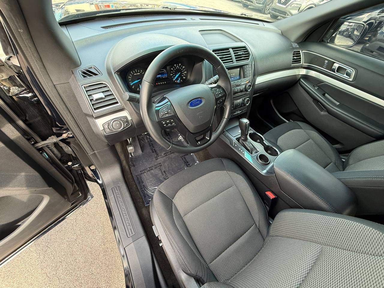 Ford Explorer XLT FWD 2016