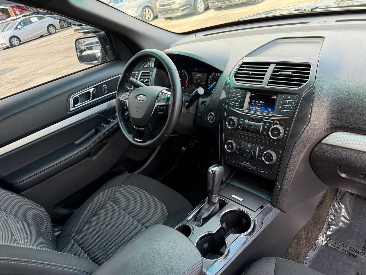 Ford Explorer XLT FWD 2016