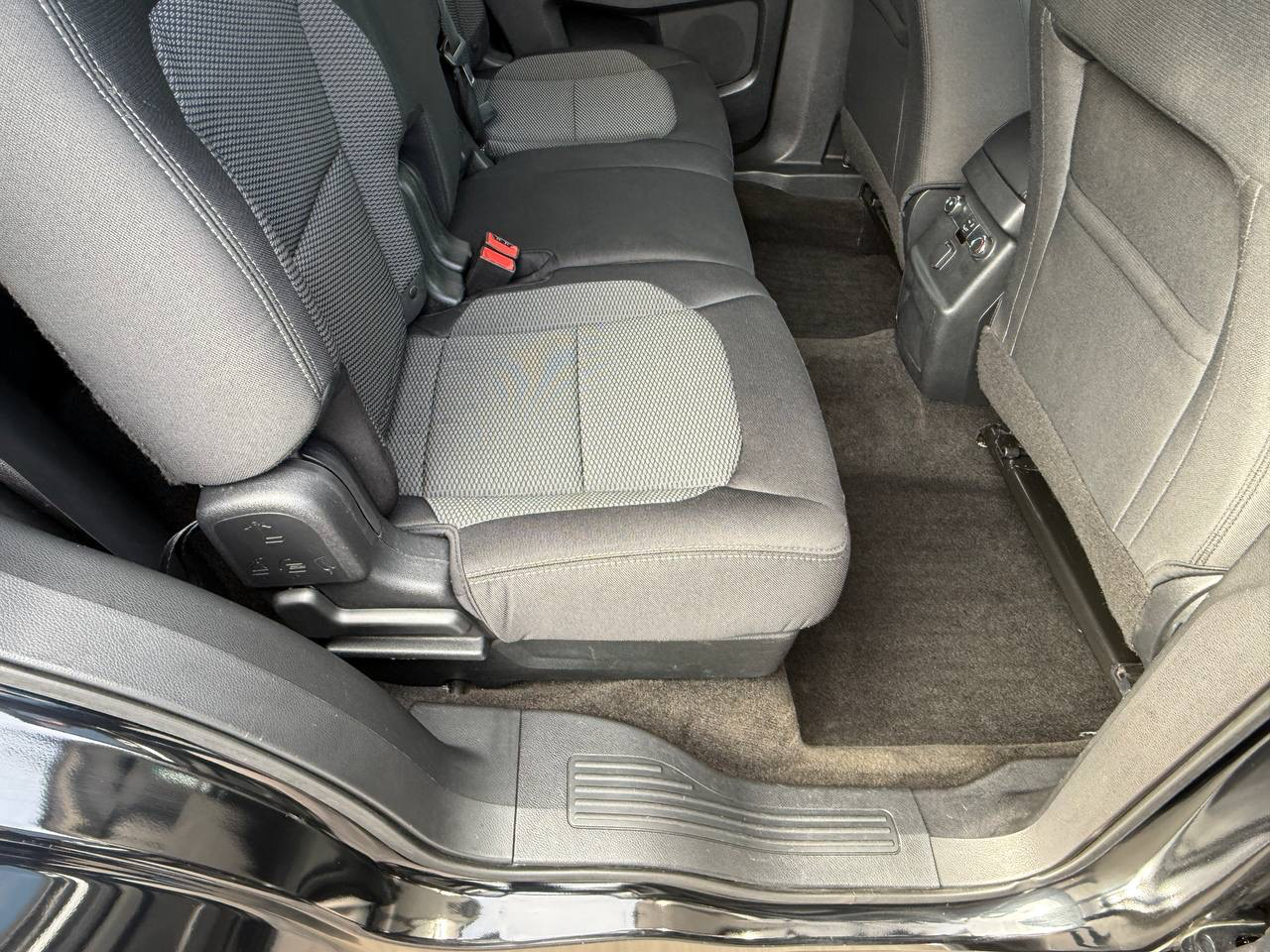 Ford Explorer XLT FWD 2016