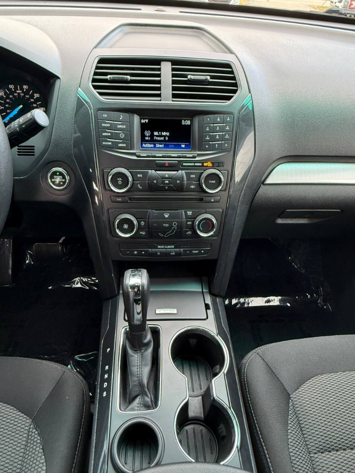 Ford Explorer XLT FWD 2016