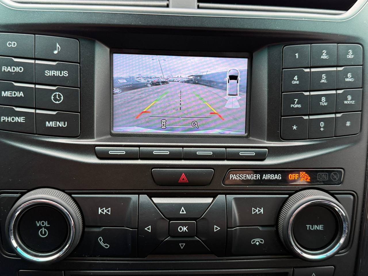 Ford Explorer XLT FWD 2016