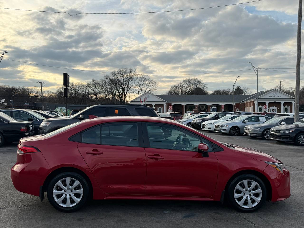 Toyota Corolla LE 2021