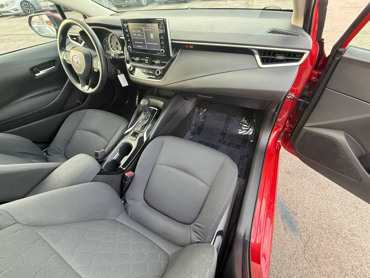 Toyota Corolla LE 2021