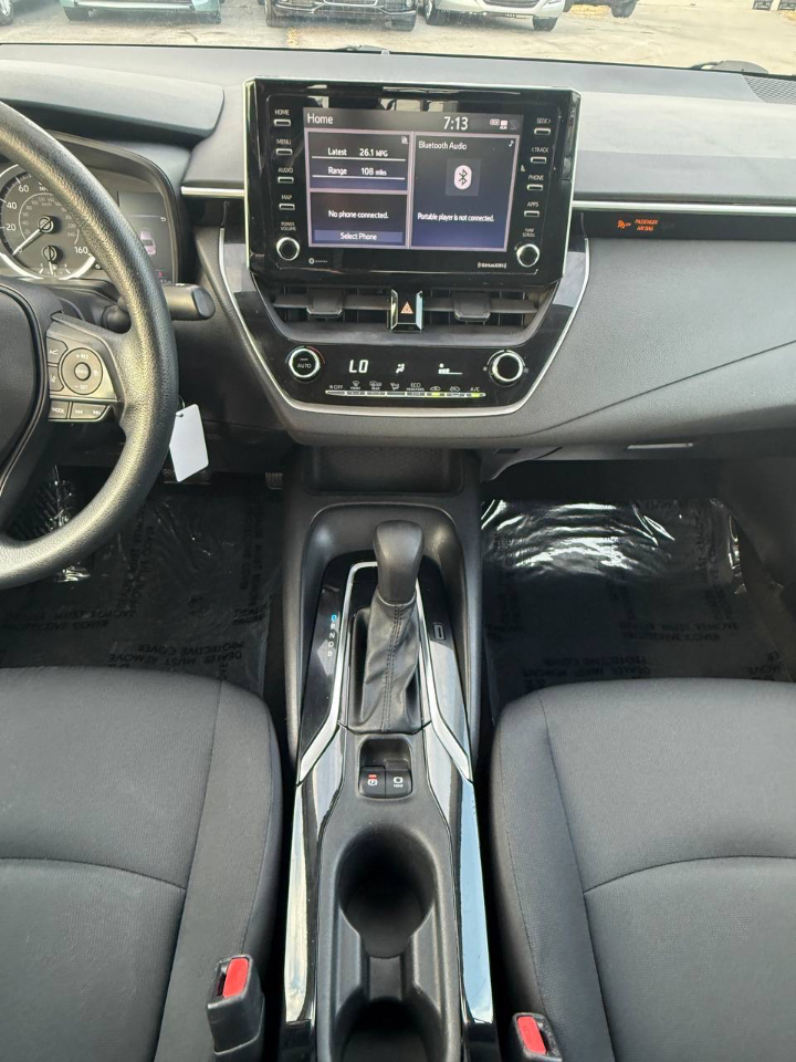 Toyota Corolla LE 2021