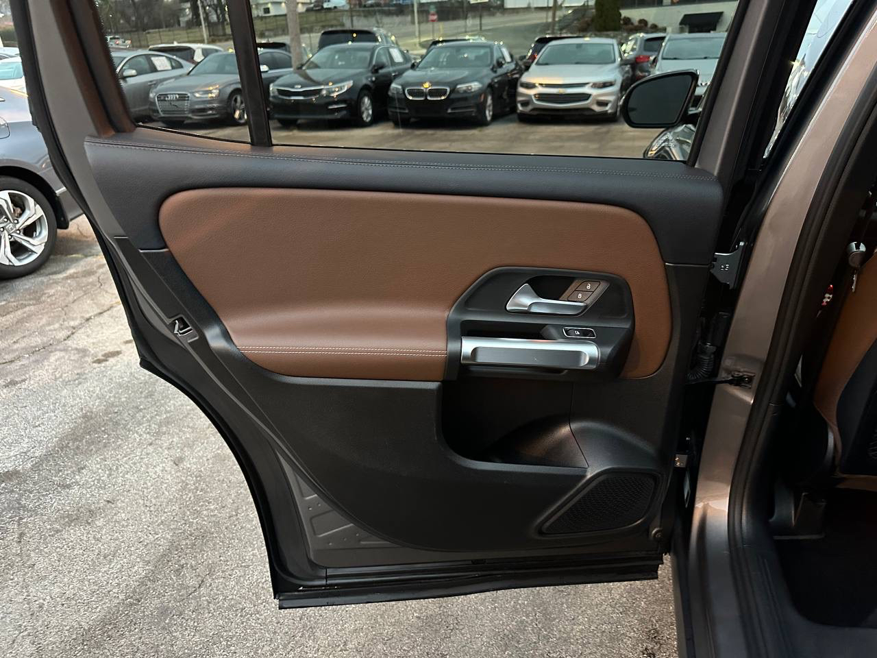 Mercedes-Benz GLB-Class GLB 250 2020