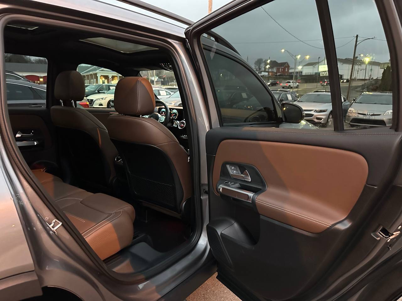 Mercedes-Benz GLB-Class GLB 250 2020