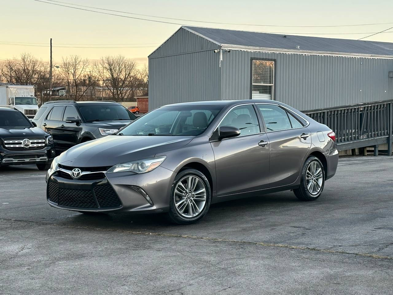 Toyota Camry SE 2015