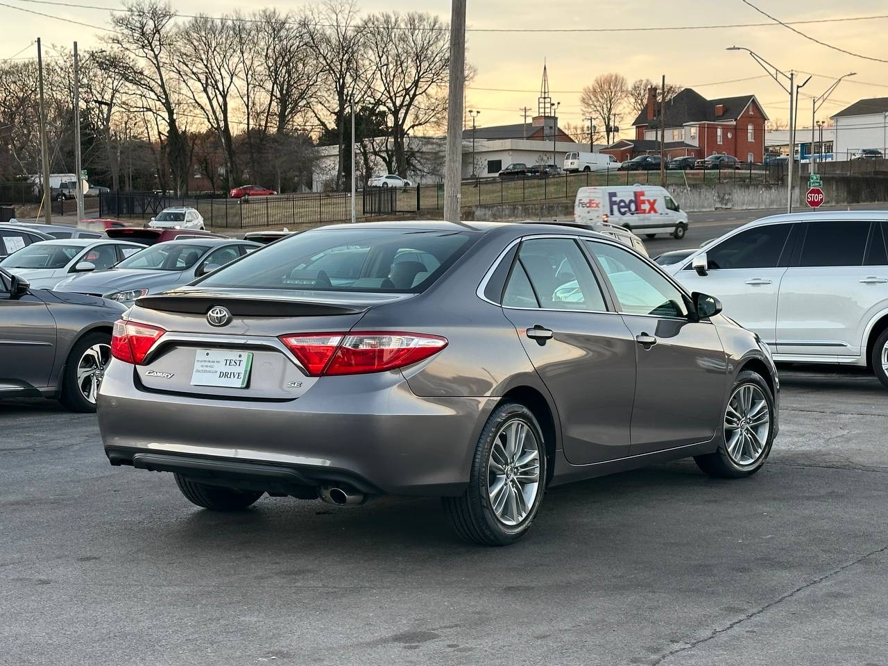 Toyota Camry SE 2015