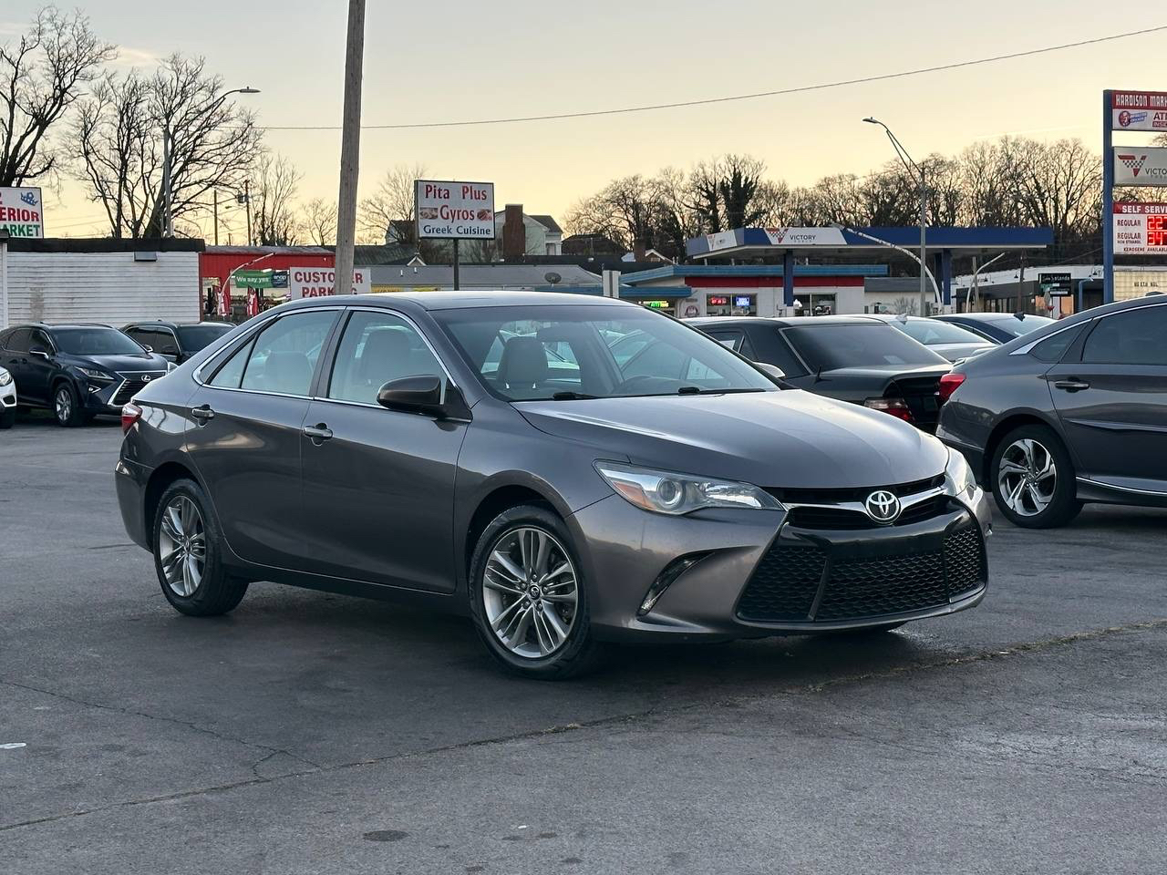 Toyota Camry SE 2015