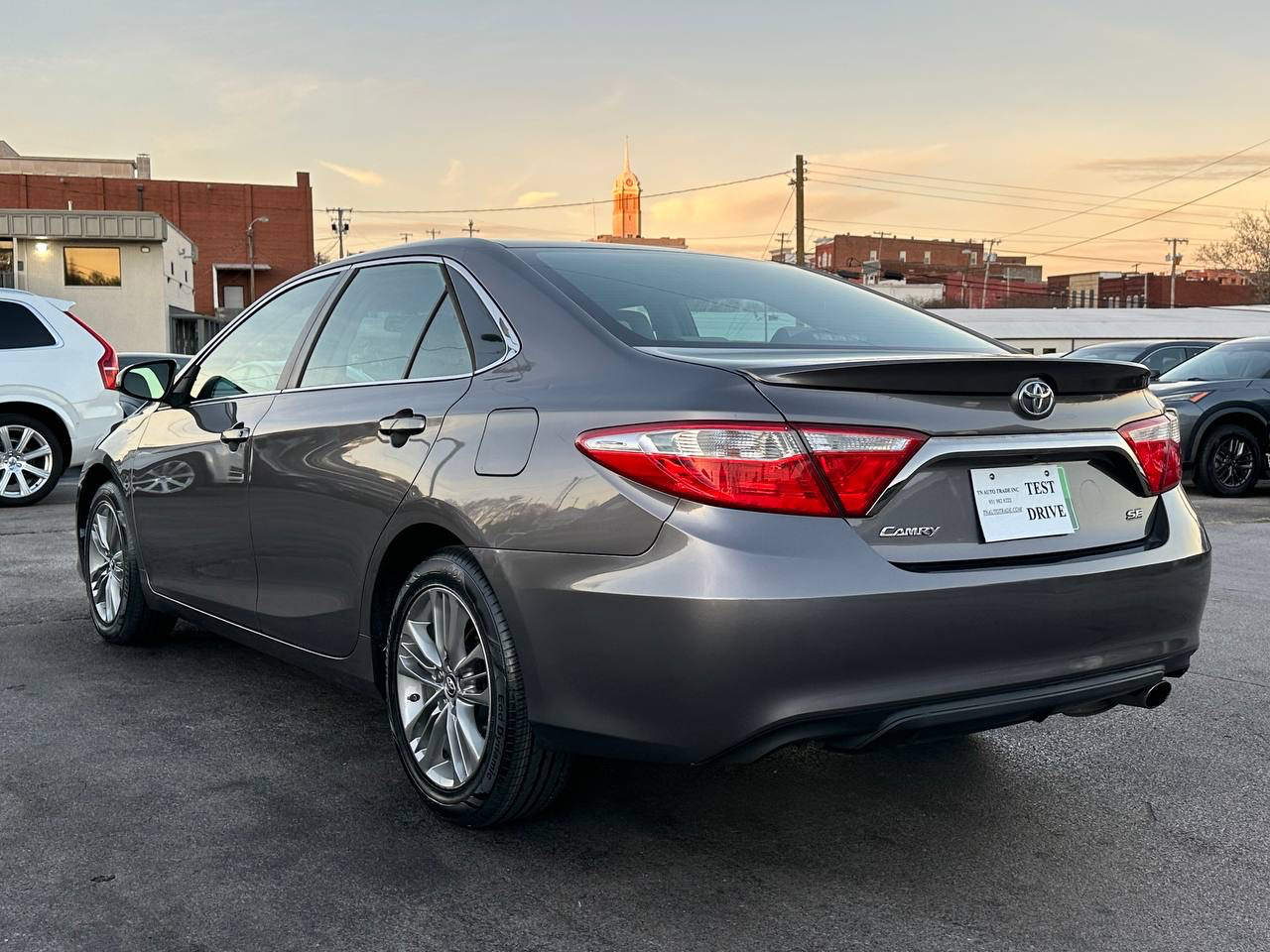 Toyota Camry SE 2015