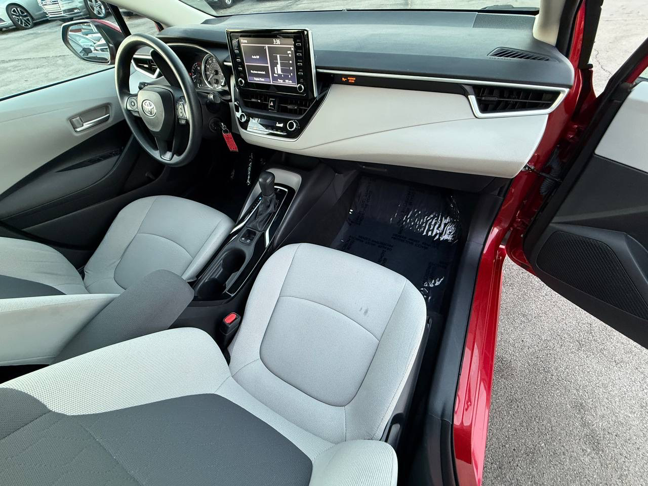 Toyota Corolla LE 2020