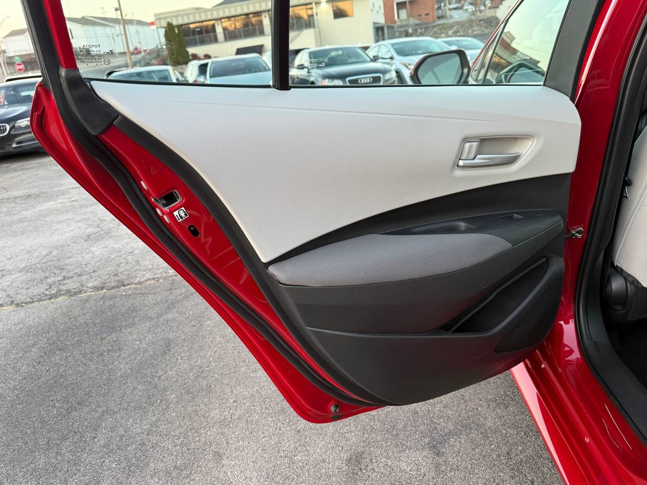 Toyota Corolla LE 2020