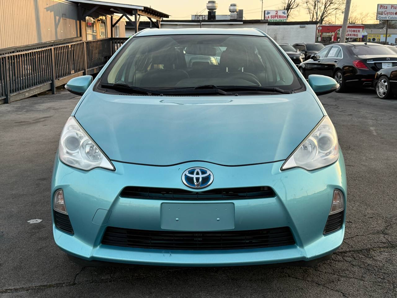 Toyota Prius c Four 2014