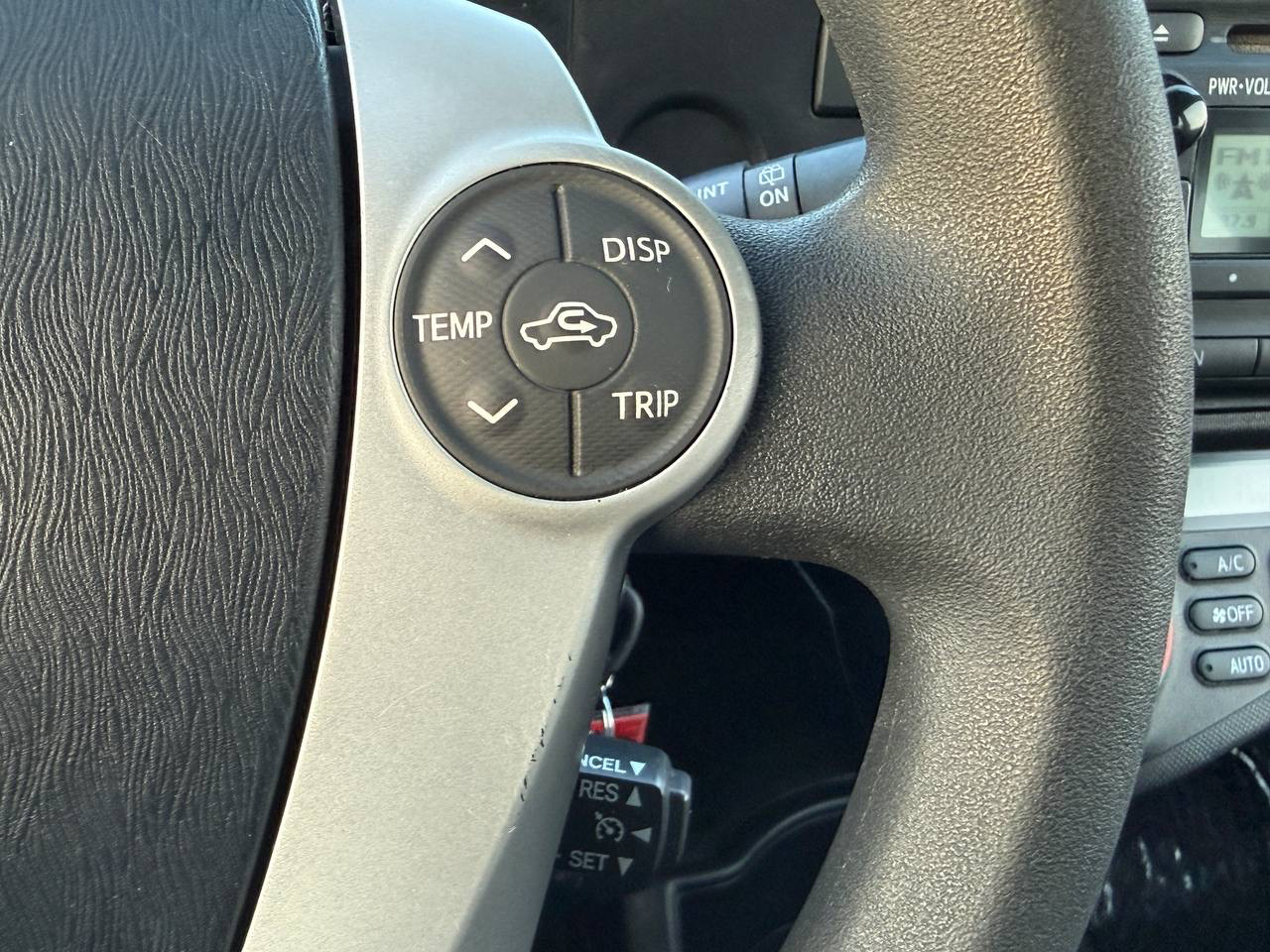 Toyota Prius c Four 2014