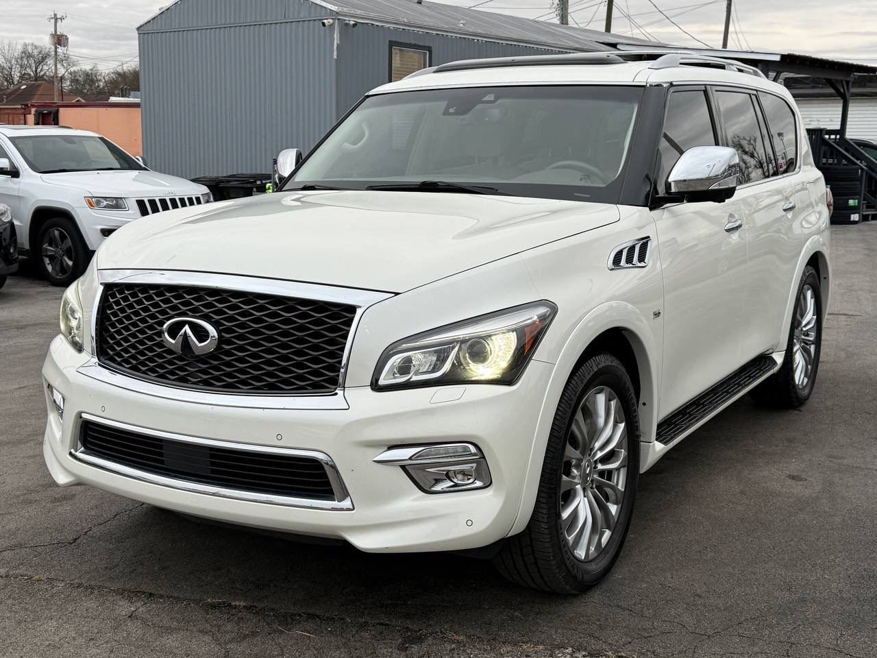 Infiniti QX80 4WD 2017