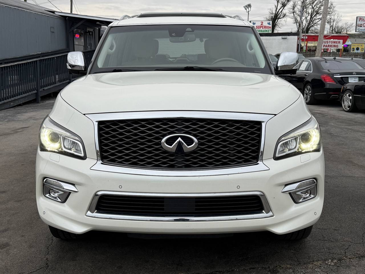 Infiniti QX80 4WD 2017