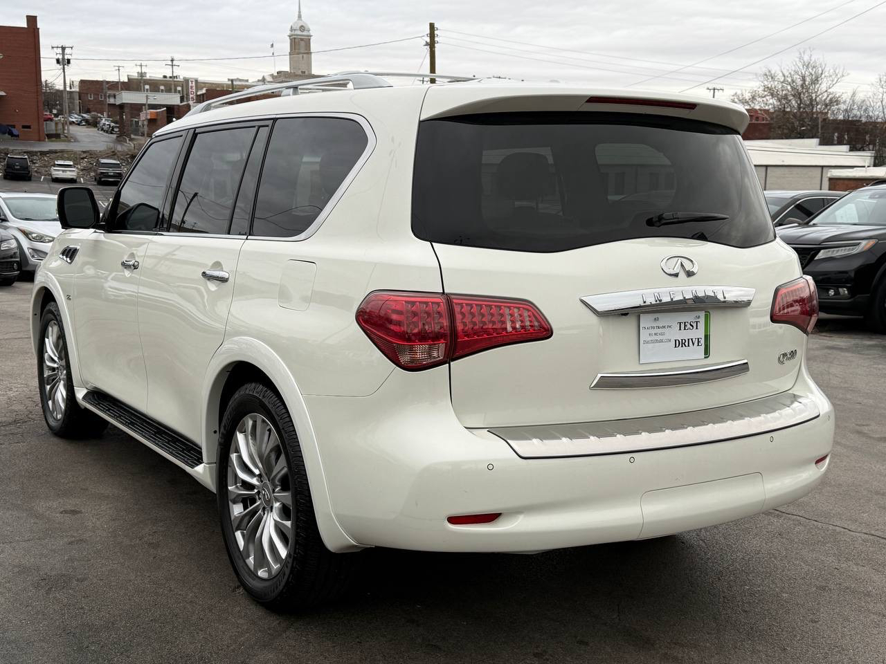 Infiniti QX80 4WD 2017