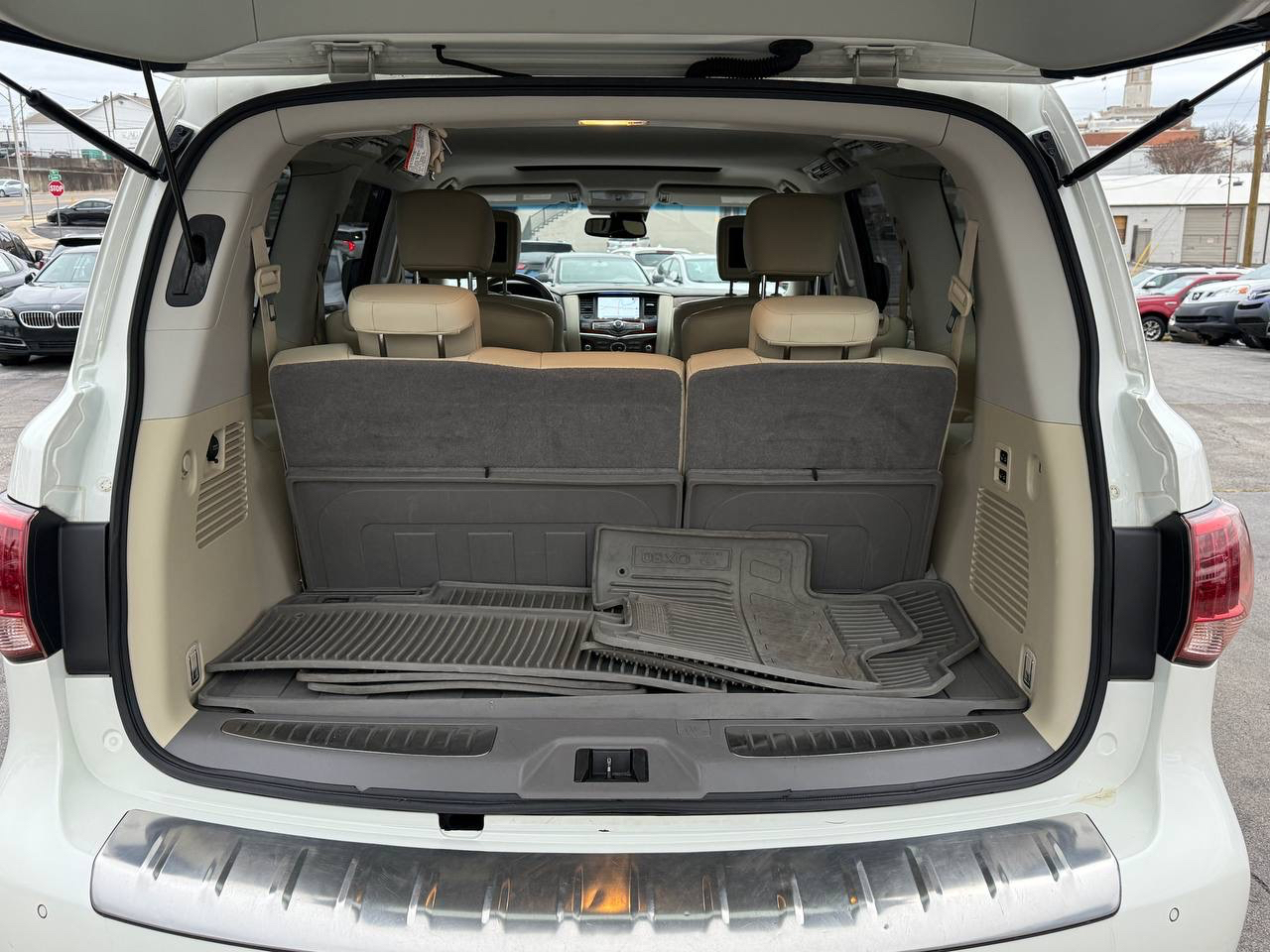 Infiniti QX80 4WD 2017