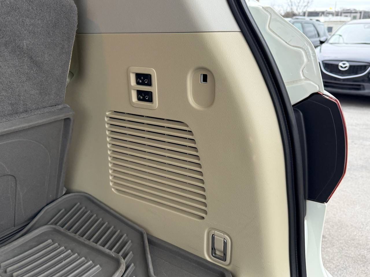 Infiniti QX80 4WD 2017