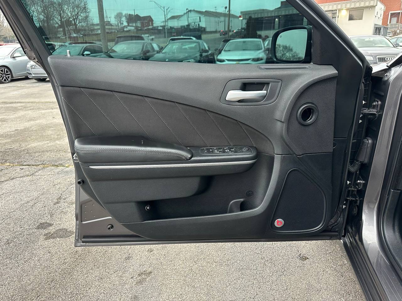 Dodge Charger SXT 2017