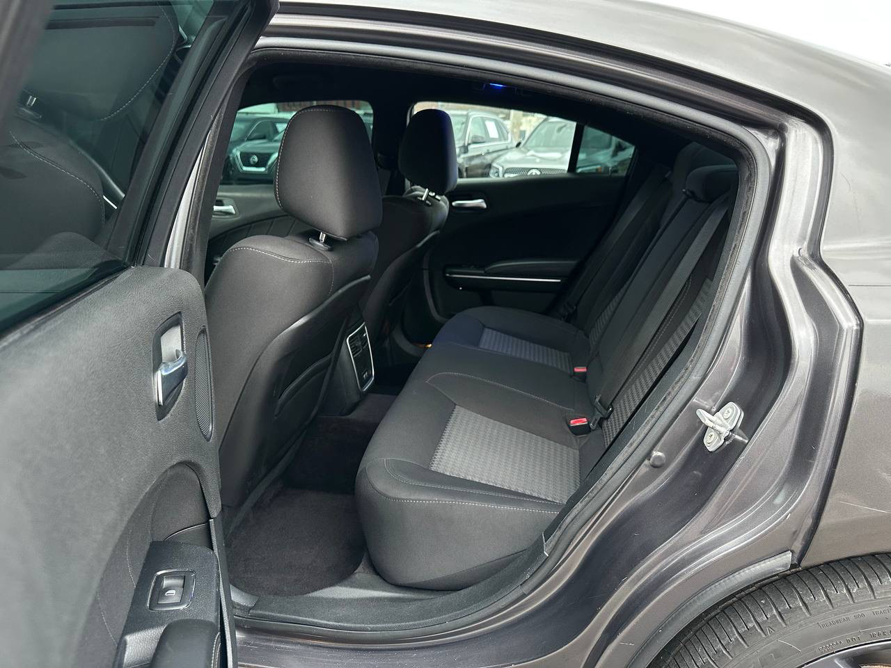 Dodge Charger SXT 2017