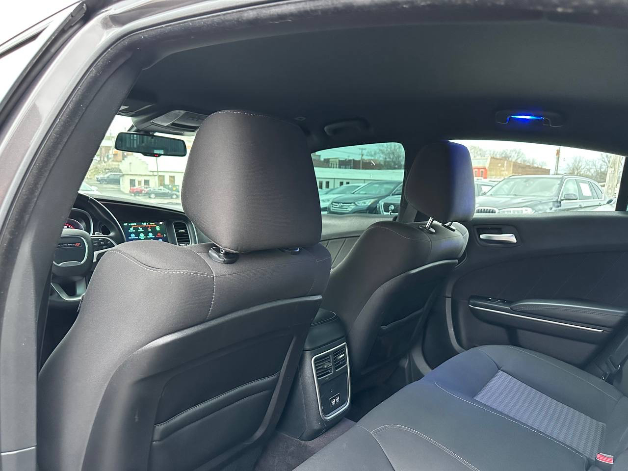 Dodge Charger SXT 2017