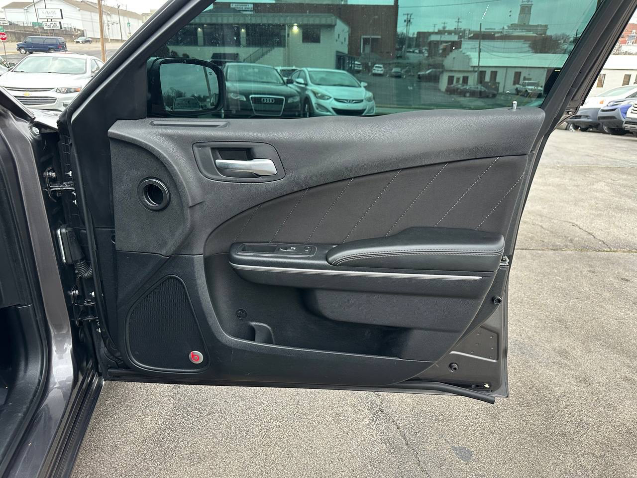 Dodge Charger SXT 2017