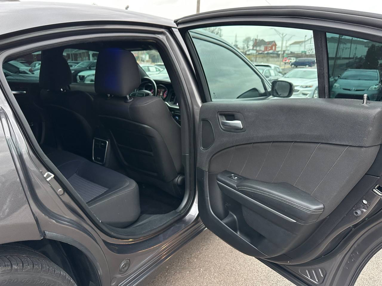 Dodge Charger SXT 2017