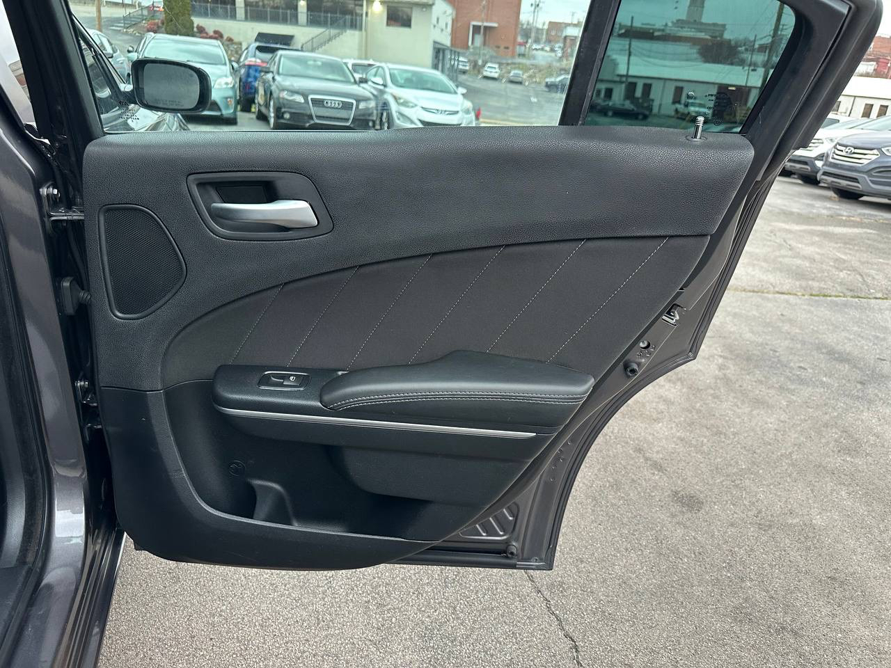 Dodge Charger SXT 2017