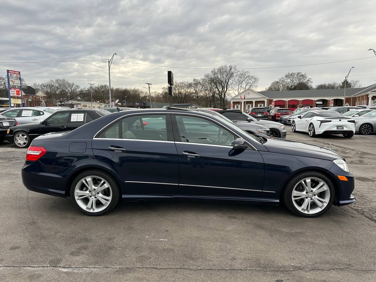 Mercedes-Benz E-Class E350 Sedan 2013