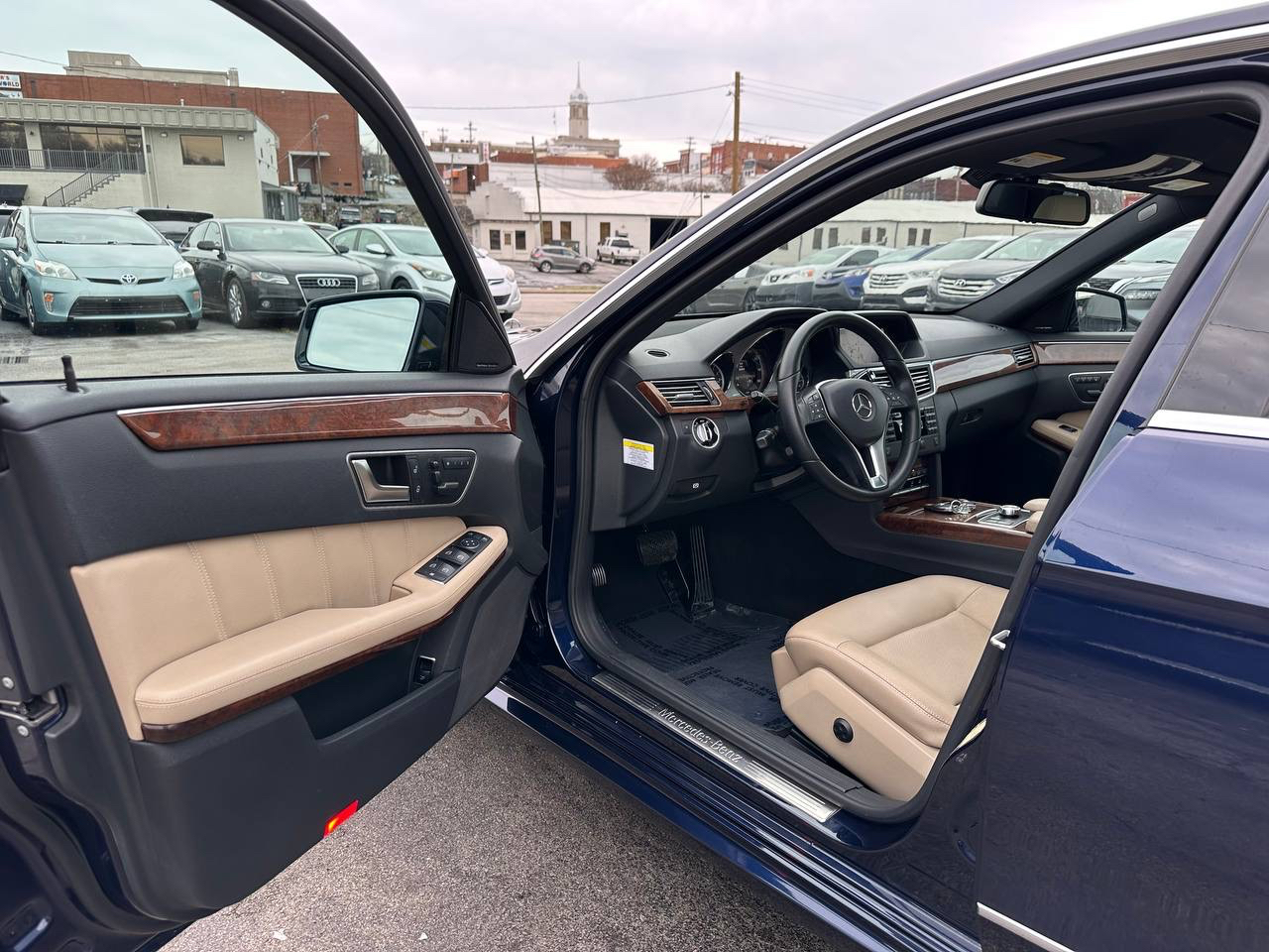 Mercedes-Benz E-Class E350 Sedan 2013