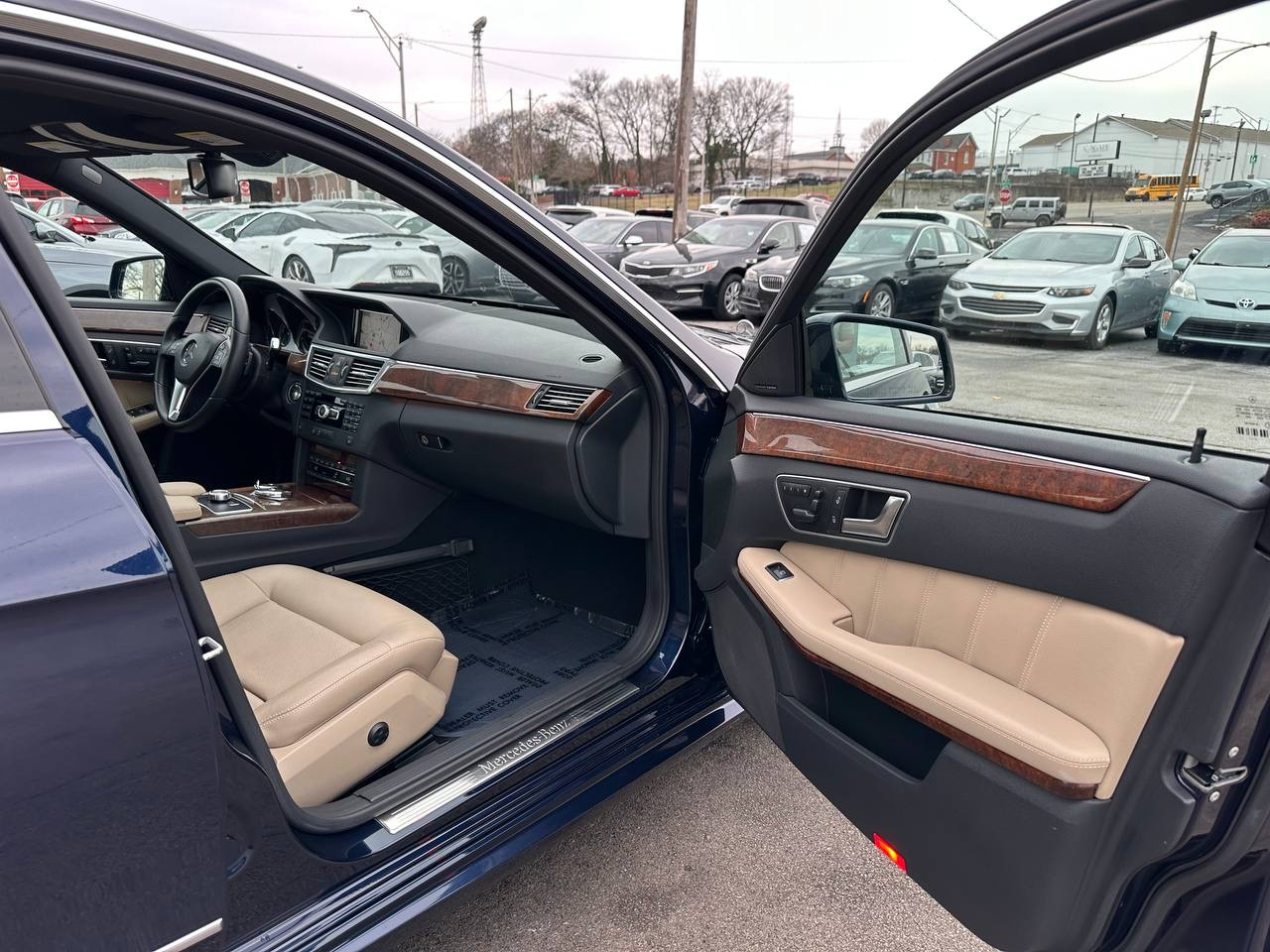 Mercedes-Benz E-Class E350 Sedan 2013