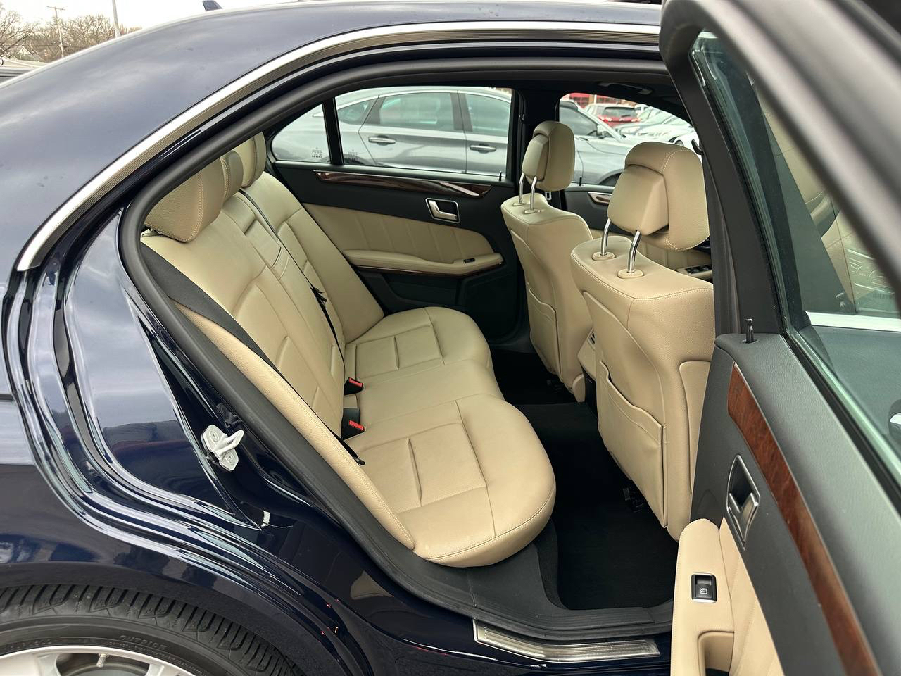 Mercedes-Benz E-Class E350 Sedan 2013