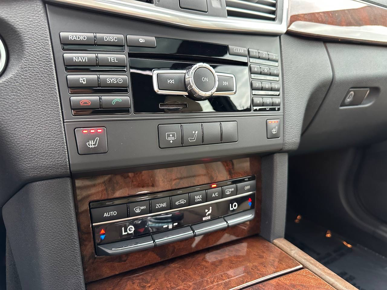 Mercedes-Benz E-Class E350 Sedan 2013