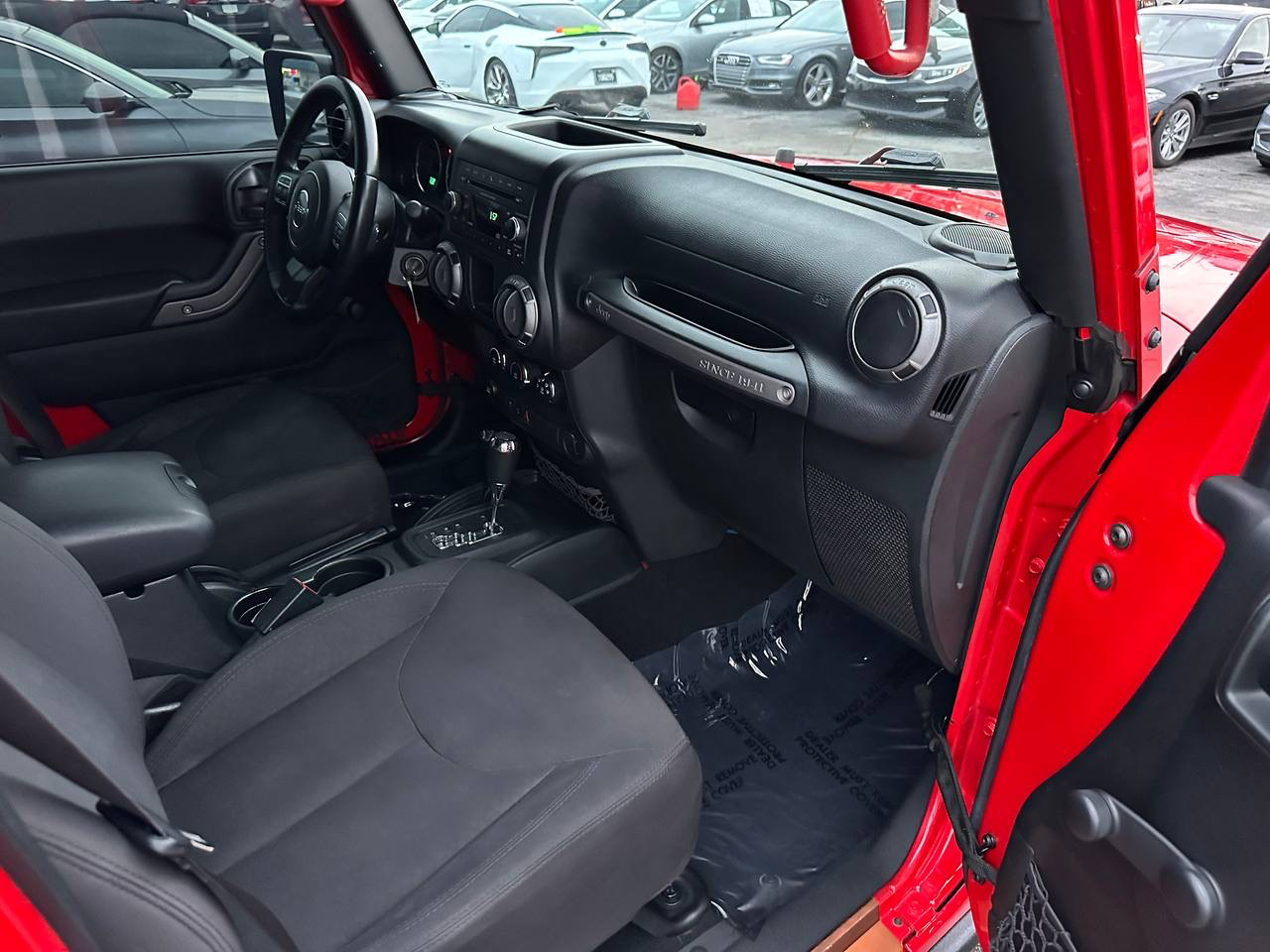 Jeep Wrangler Unlimited Sport 4WD 2017