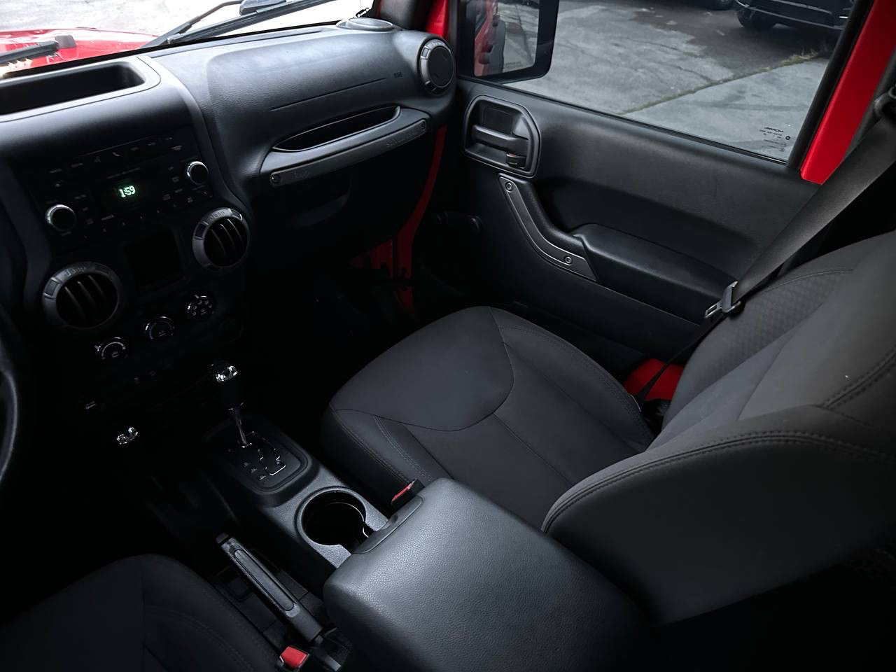 Jeep Wrangler Unlimited Sport 4WD 2017