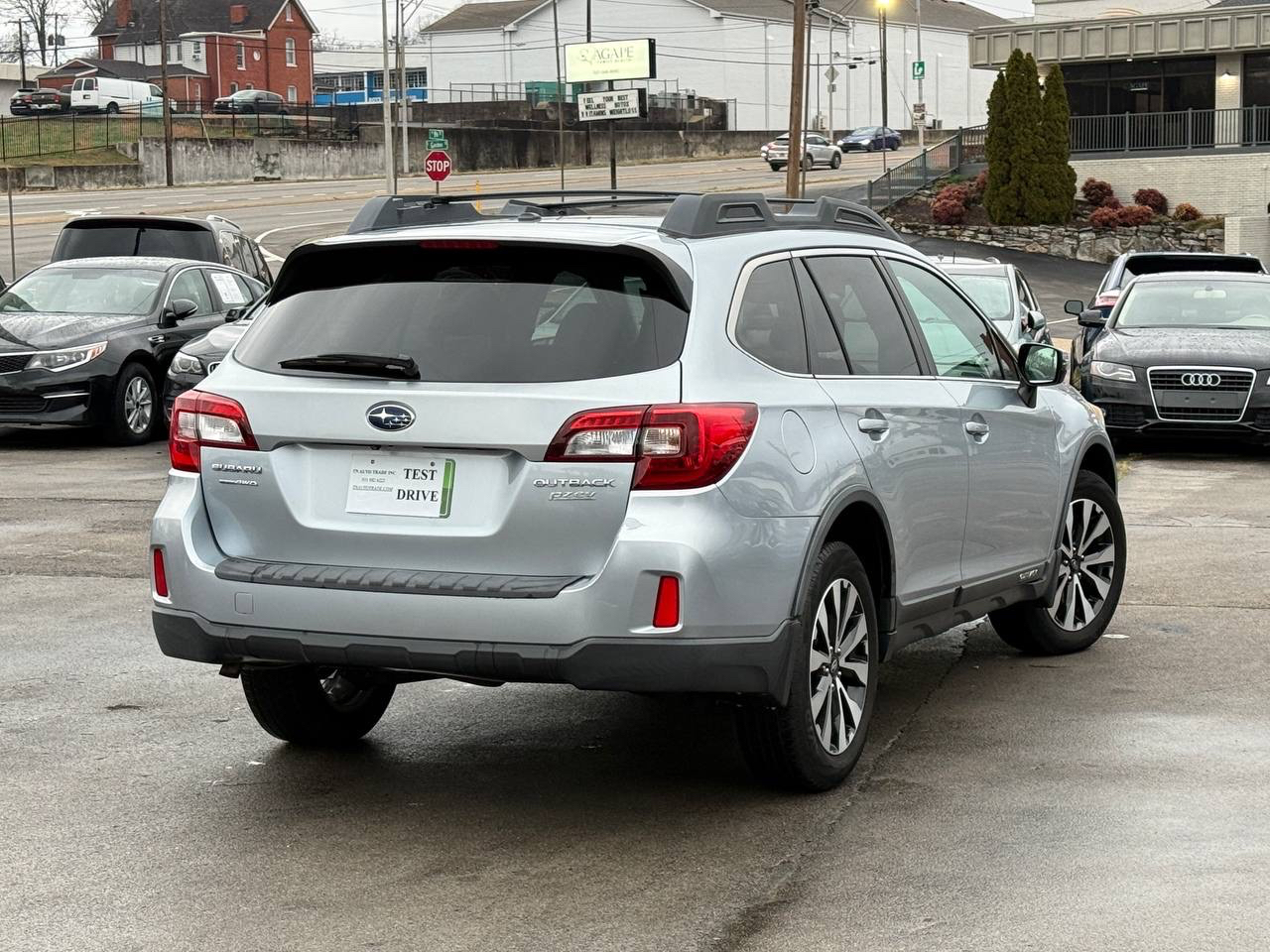 Subaru Outback 2.5i Limited 2015