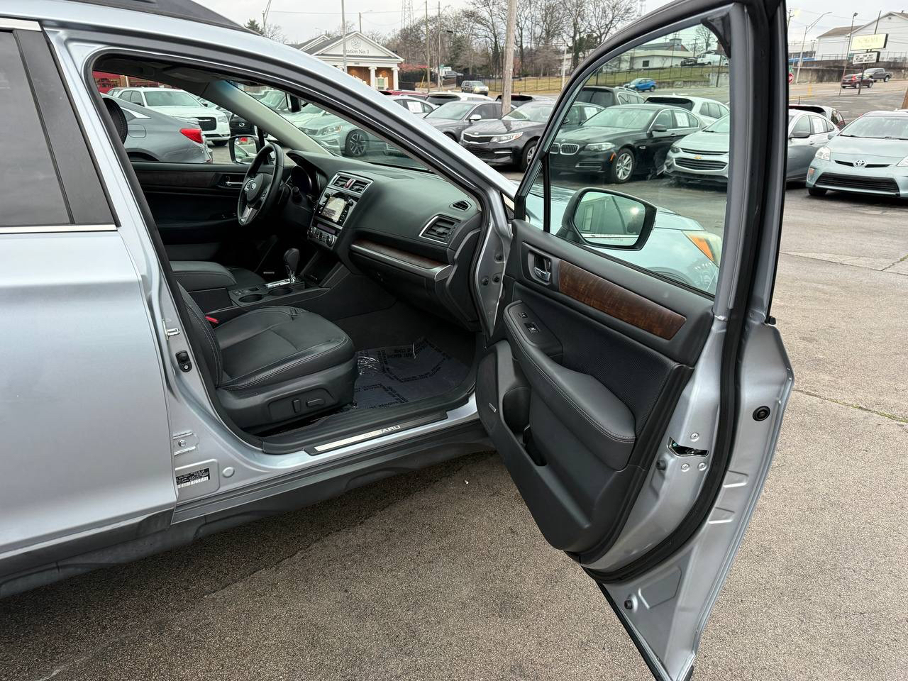 Subaru Outback 2.5i Limited 2015