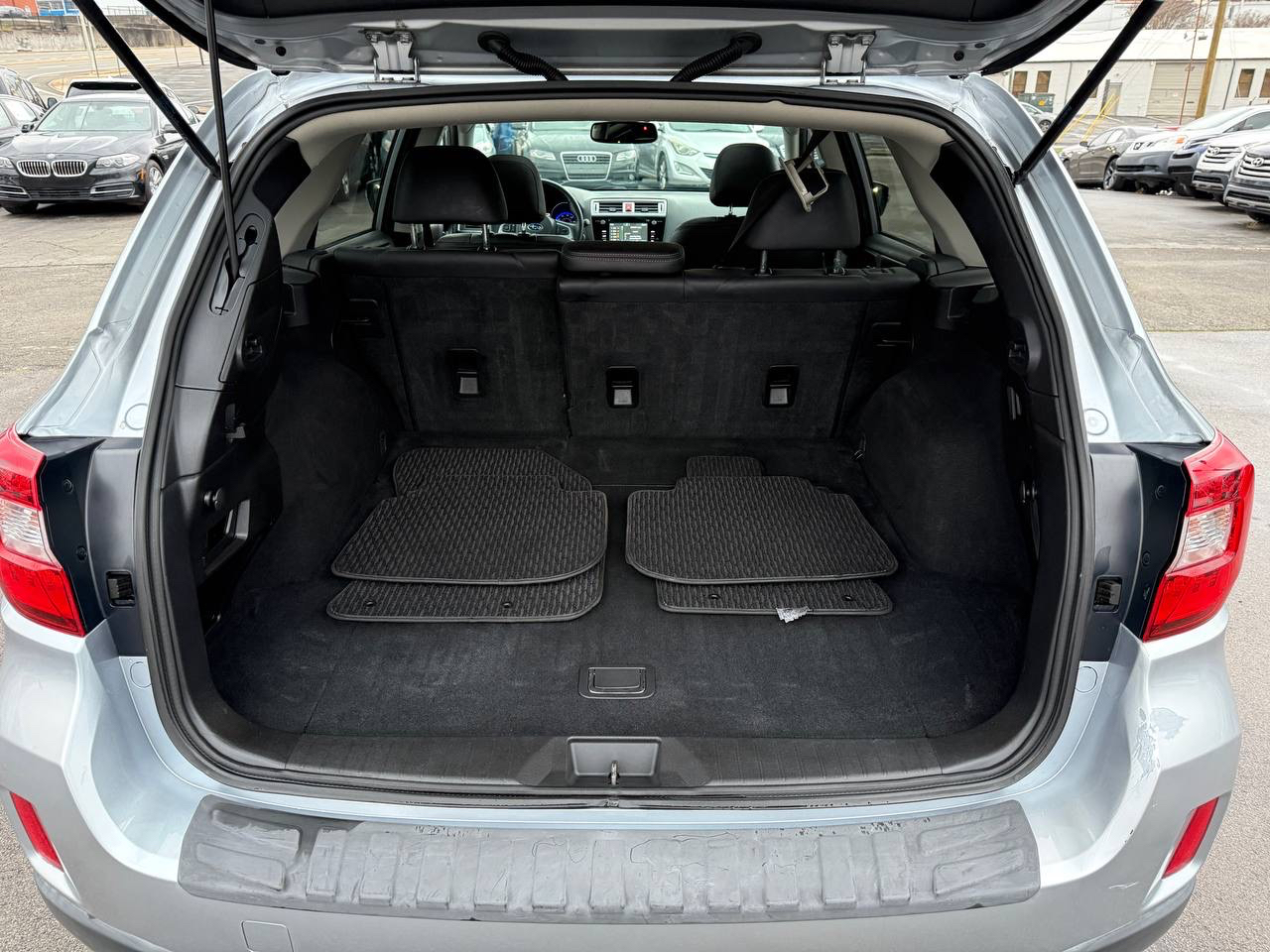 Subaru Outback 2.5i Limited 2015