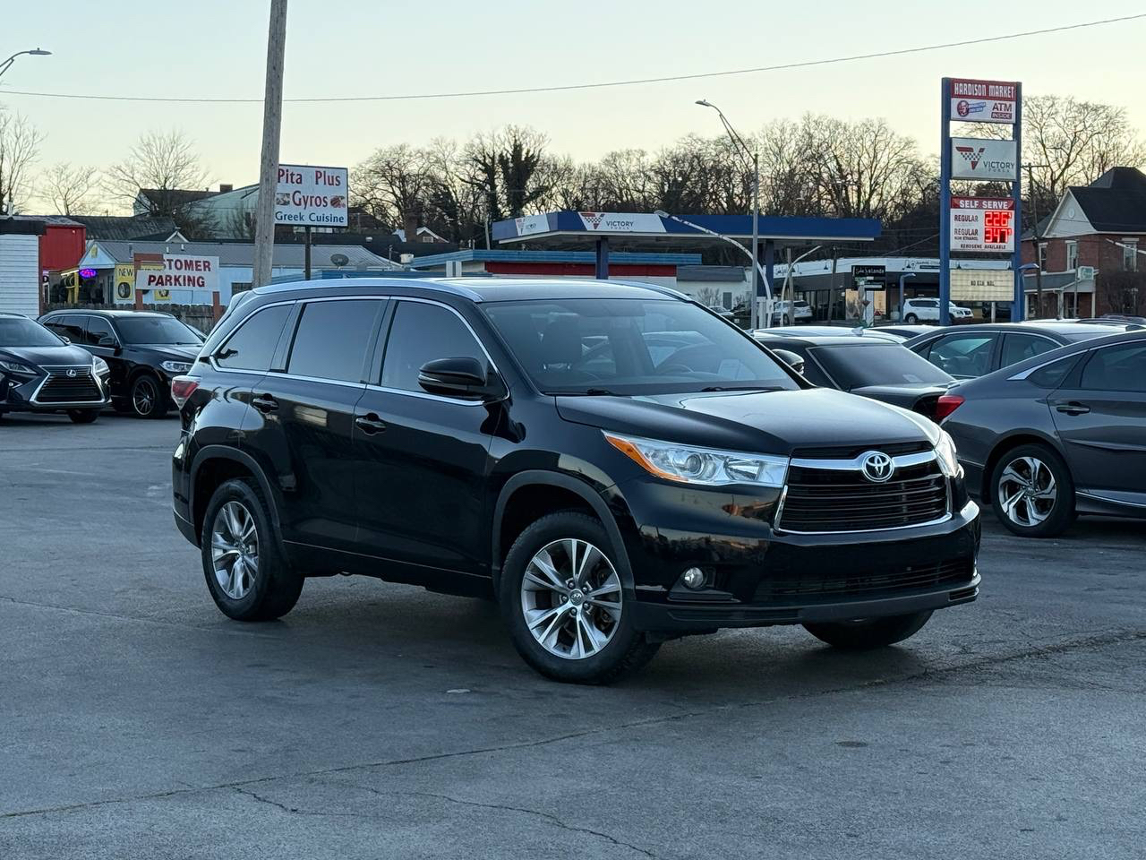 Toyota Highlander XLE FWD V6 2014