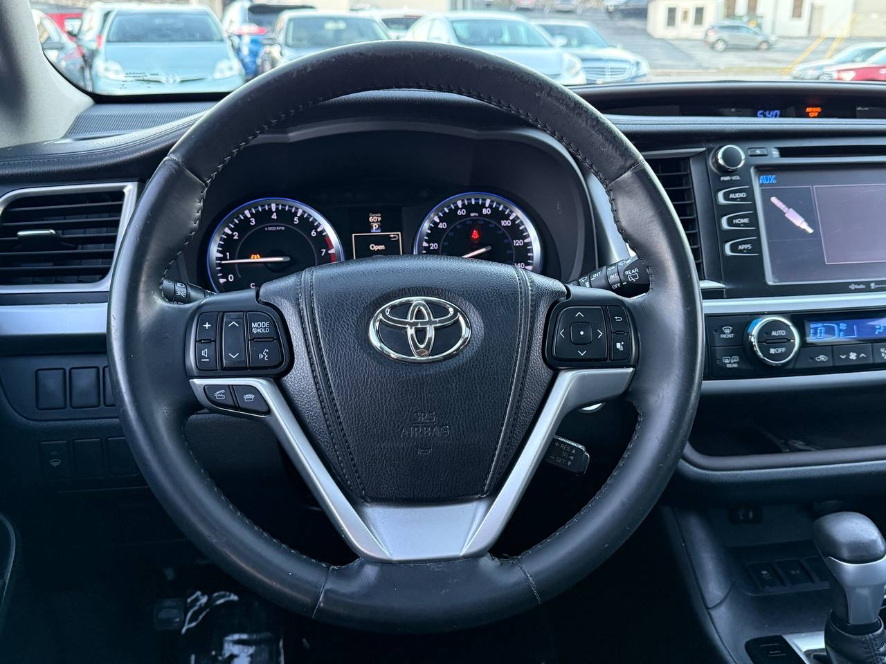 Toyota Highlander XLE FWD V6 2014