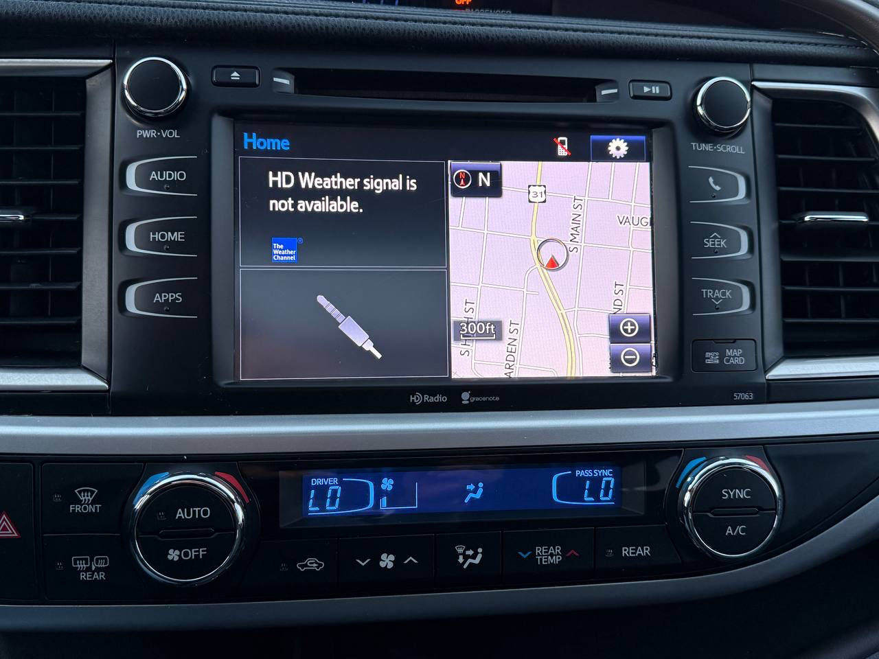 Toyota Highlander XLE FWD V6 2014