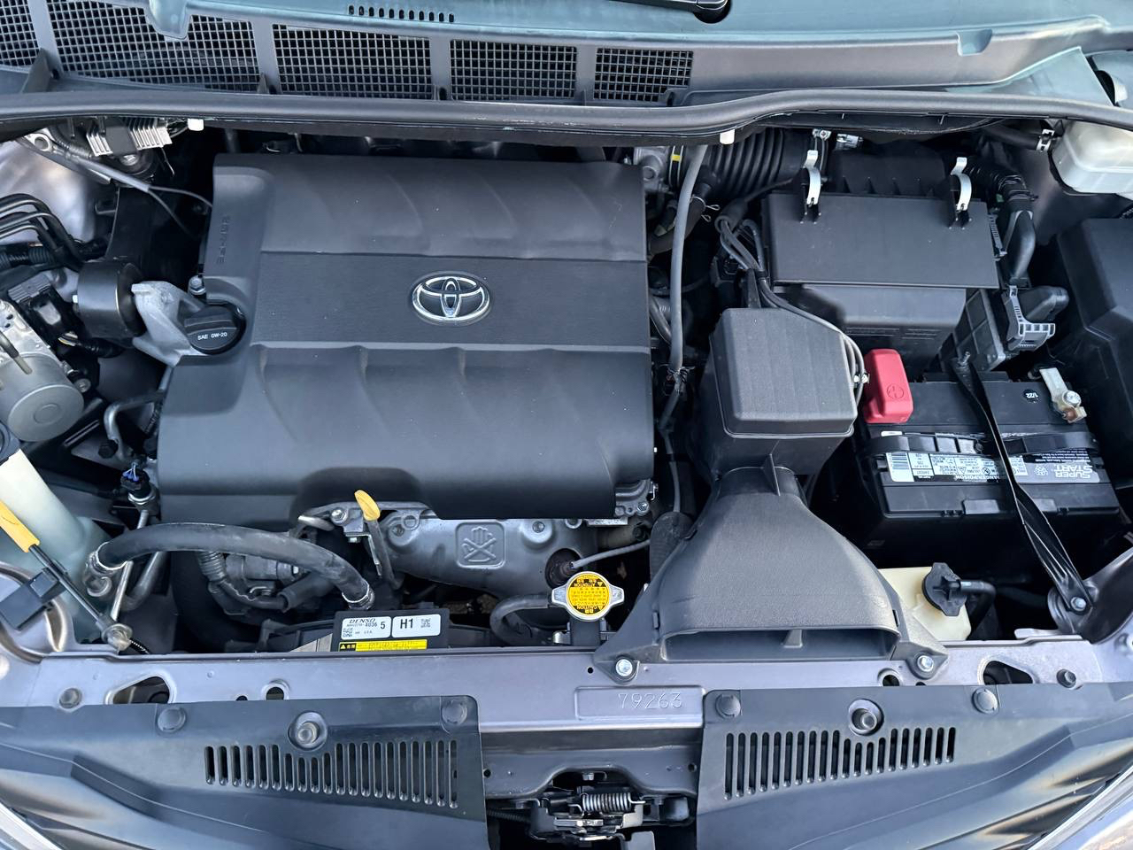 Toyota Sienna XLE FWD 8-Passenger V6 2014