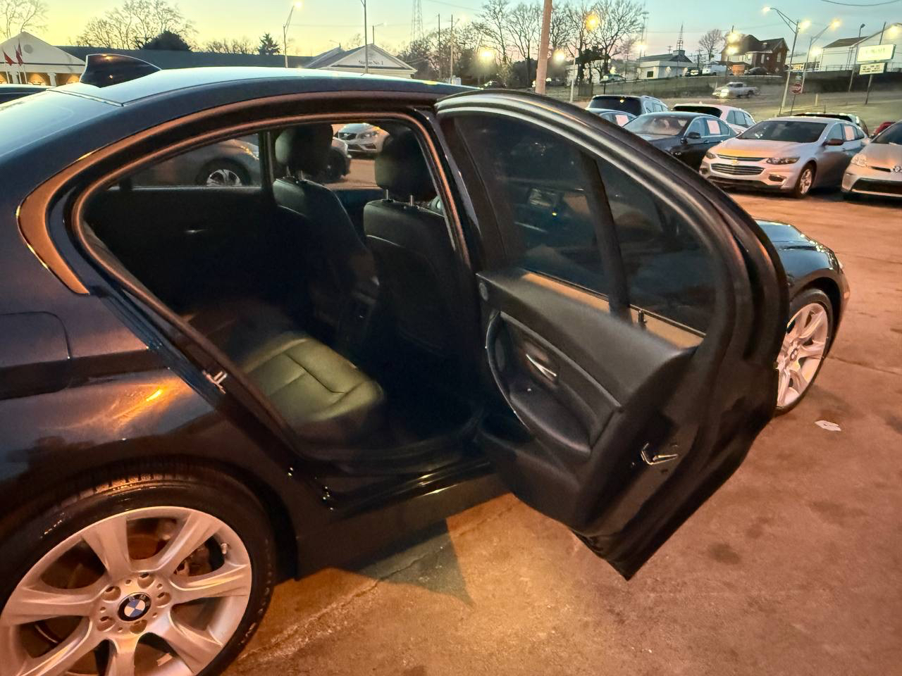 BMW 3-Series 335i xDrive Sedan 2014