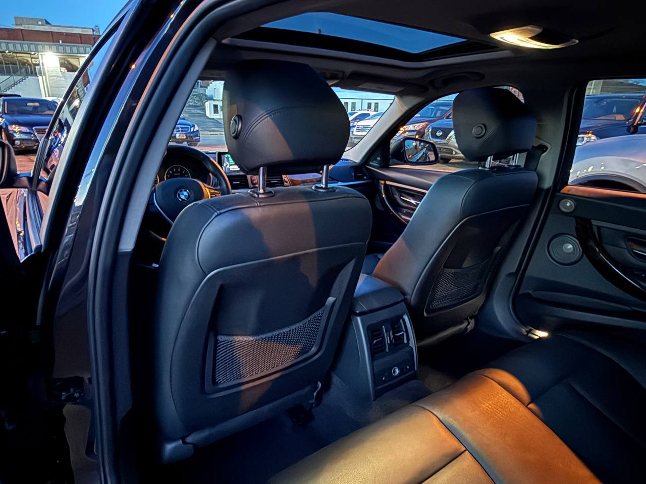 BMW 3-Series 335i xDrive Sedan 2014