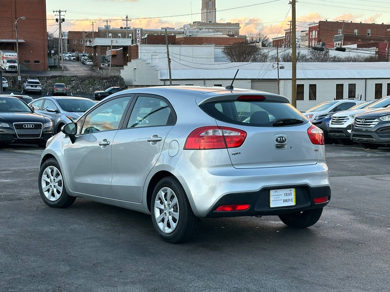 Kia Rio5 LX 2013