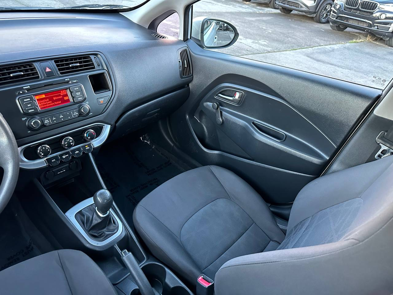 Kia Rio5 LX 2013