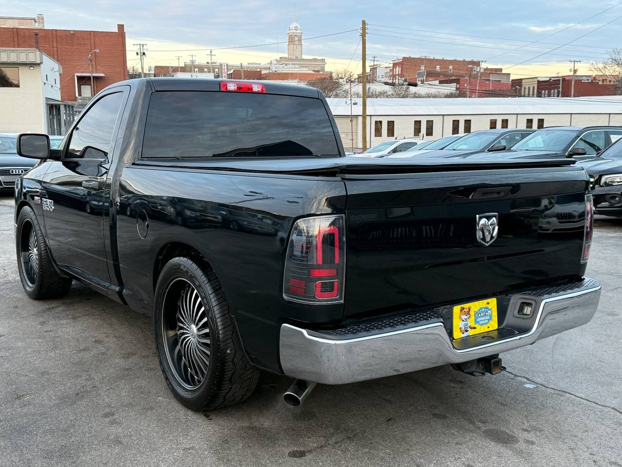 RAM 1500 Tradesman Regular Cab SWB 2WD 2017