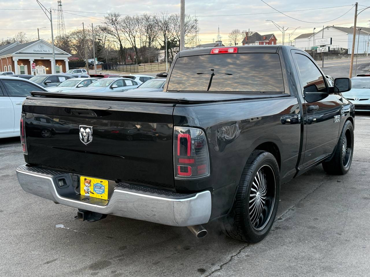 RAM 1500 Tradesman Regular Cab SWB 2WD 2017