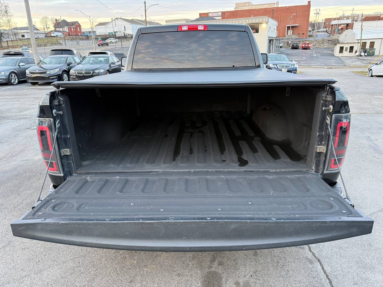 RAM 1500 Tradesman Regular Cab SWB 2WD 2017